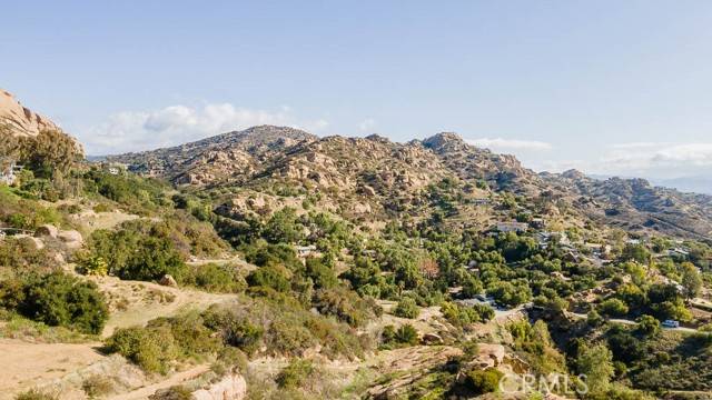 West Hills, CA 91304,9261 Rocky Mesa
