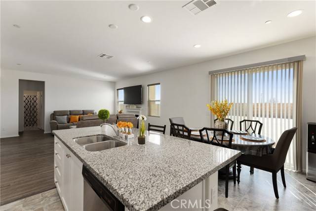 Rosamond, CA 93560,3112 Desert cloud AVE