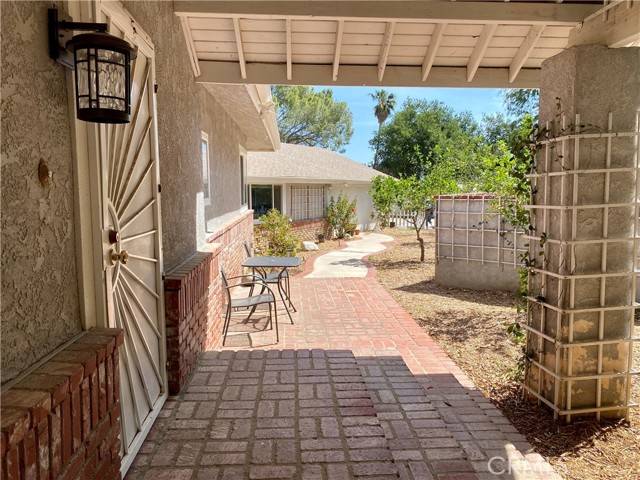 Chatsworth, CA 91311,9300 Olin DR