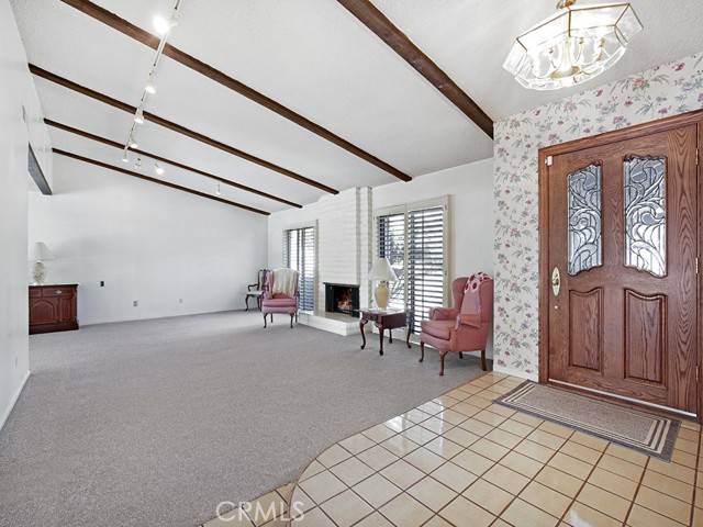 Chatsworth, CA 91311,19950 Hiawatha ST