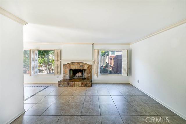 Chatsworth, CA 91311,10147 Brooke AVE