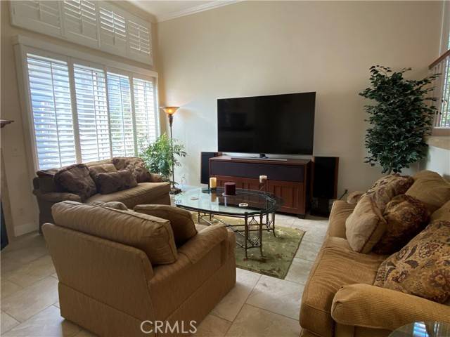 Chatsworth, CA 91311,21901 Lassen ST 165