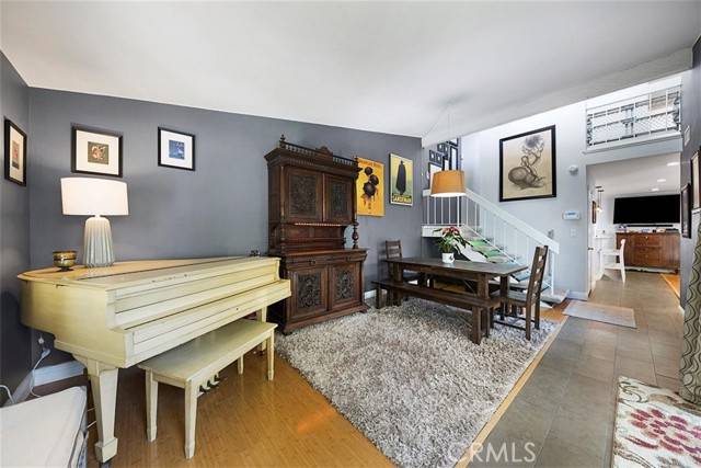 Chatsworth, CA 91311,22234 James Alan CIR 2