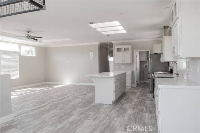 Chatsworth, CA 91311,21500 Lassen 74