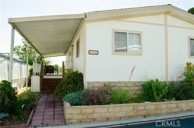 Castaic, CA 91384,31256 Bluesky WAY 95