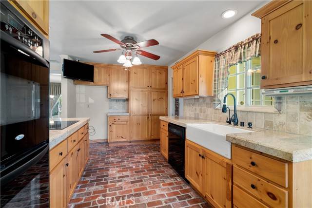 Chatsworth, CA 91311,9901 Rudnick AVE