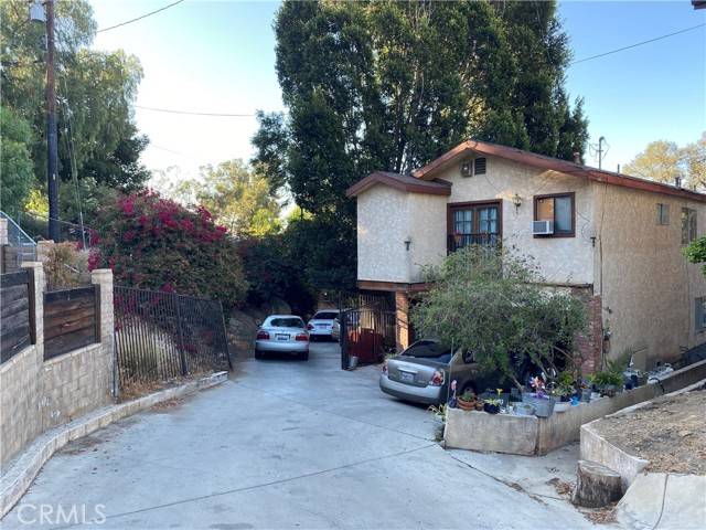 Chatsworth, CA 91311,23570 Ehlers DR