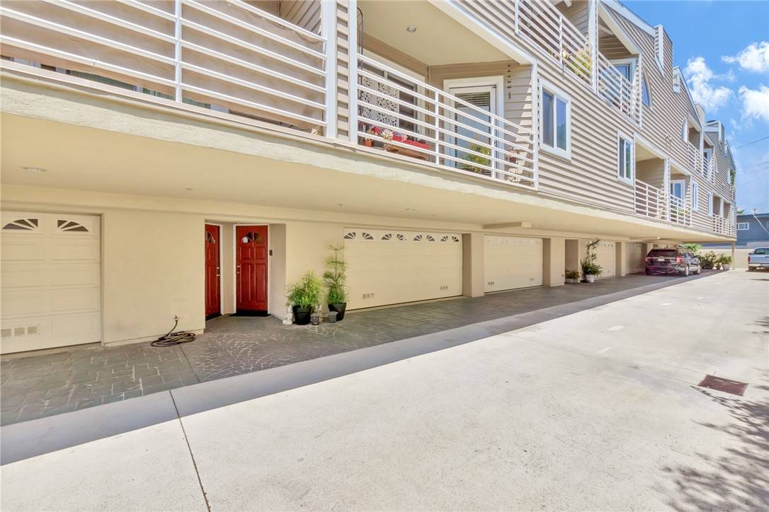 San Pedro, CA 90731,1126 W 13th ST 3