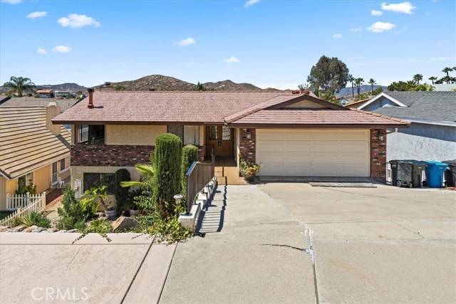 Canyon Lake, CA 92587,22551 Canyon Lake DR