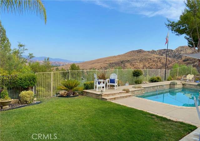 Castaic, CA 91384,28712 Highland CT