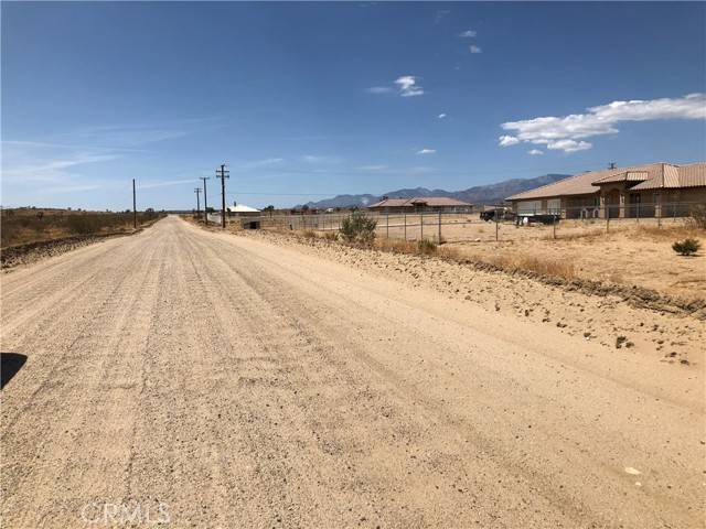 Phelan, CA 92371,0 Caughlin RD