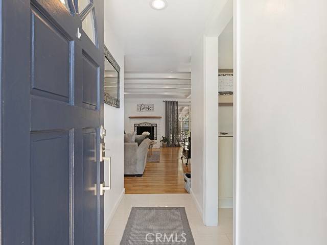 Chatsworth, CA 91311,21600 Blackhawk ST