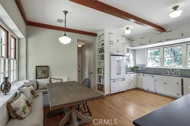 Chatsworth, CA 91311,20068 Hiawatha ST