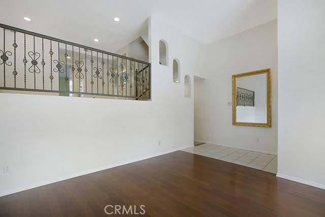 Chatsworth, CA 91311,21025 Lemarsh ST B11