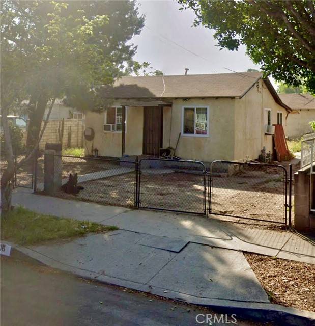 Pacoima, CA 91331,13806 Louvre ST