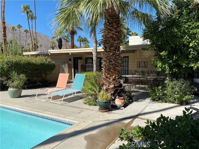 Palm Springs, CA 92264,1562 S Indian TRL