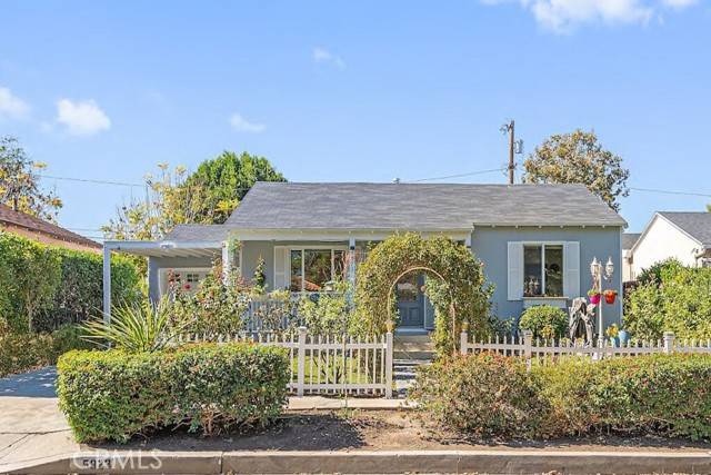 Encino, CA 91316,5923 Yarmouth AVE