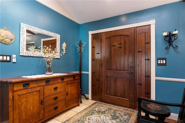 Chatsworth, CA 91311,9644 Oso AVE