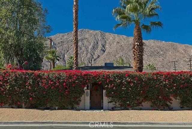 Palm Springs, CA 92264,683 S Indian TRL