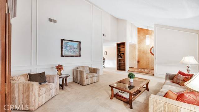 Chatsworth, CA 91311,21754 Los Alimos ST