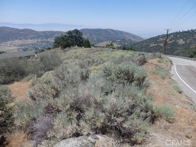 Tehachapi, CA 93561,25170 Paramount DR