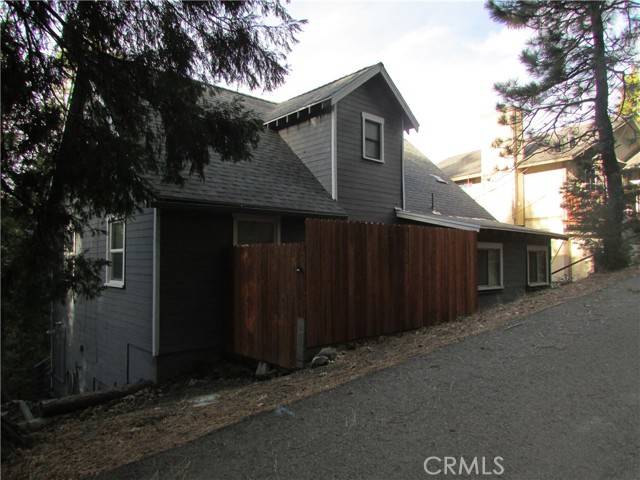 Cedarpines Park, CA 92322,22186 Pine DR