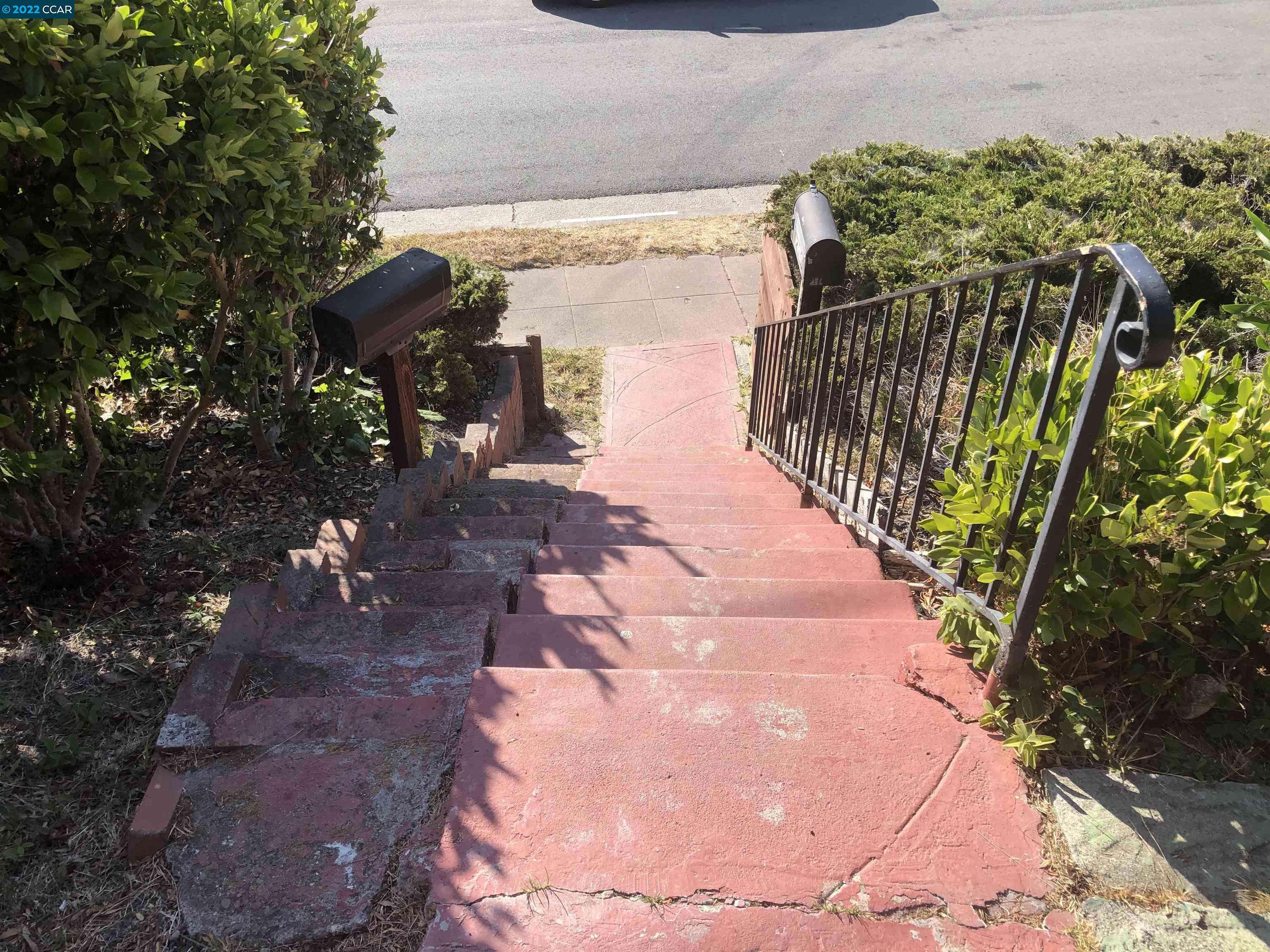 Richmond, CA 94804-4949,1208 Santa Clara St.