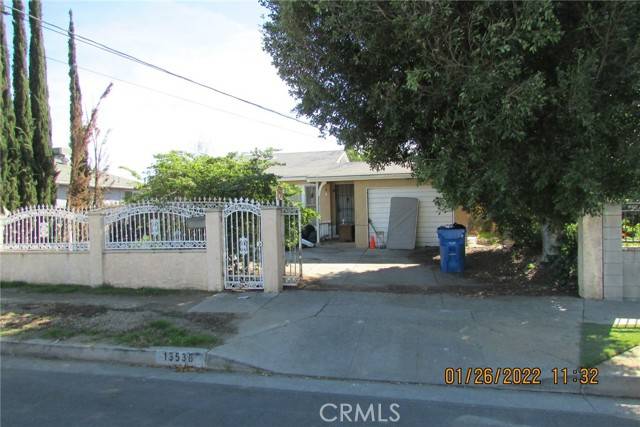 Pacoima, CA 91331,13538 Pierce ST