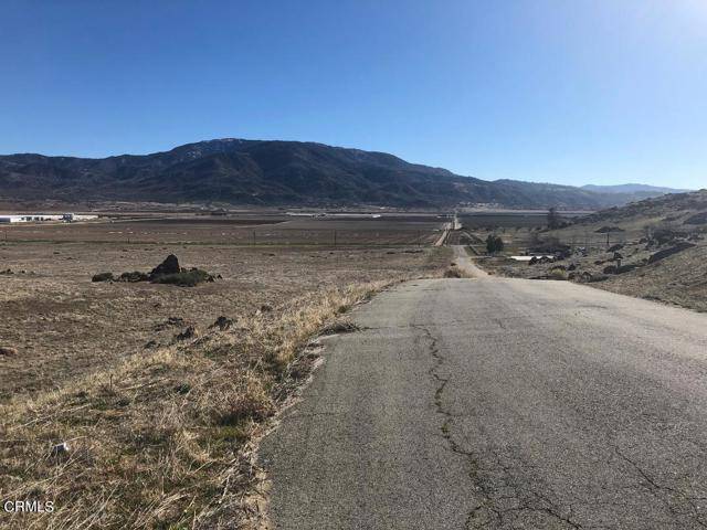 Tehachapi, CA 93561,0 Giraudo RD