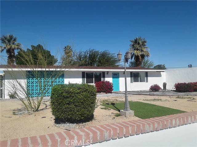 Palm Springs, CA 92262,790 W Gateway DR