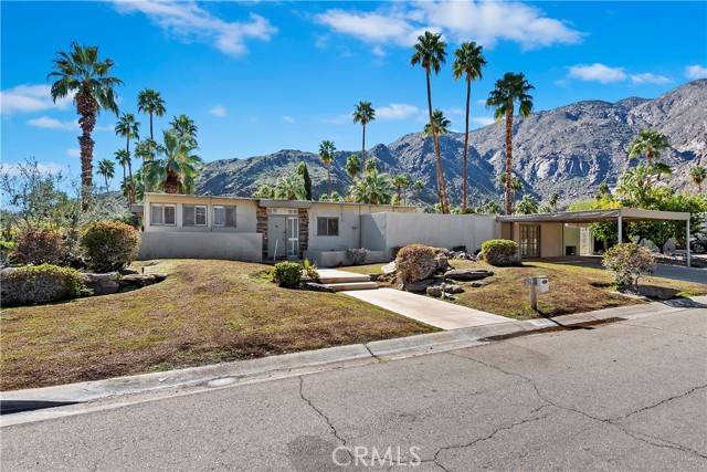 Palm Springs, CA 92262,623 W Regal DR