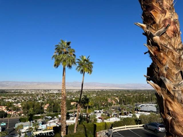 Palm Springs, CA 92264,2142 Southridge DR 27