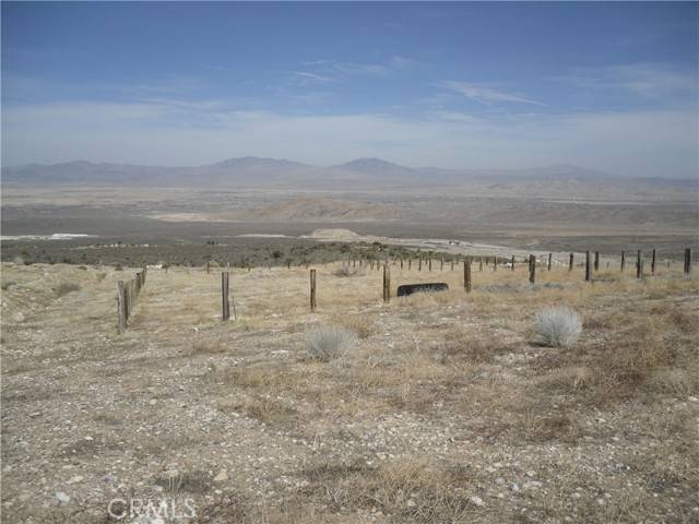 Lucerne Valley, CA 92356,33164 Rose Amber RD