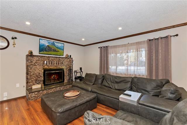 Big Bear Lake, CA 92315,145 N Finch DR