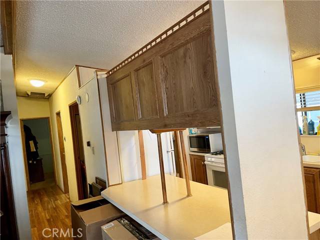 Chatsworth, CA 91311,11401 N Topanga 18