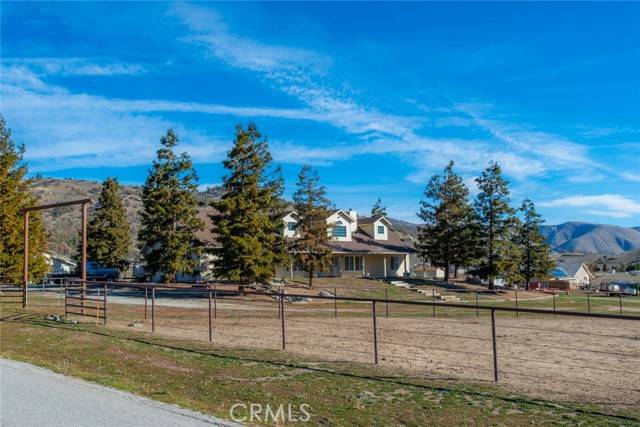 Tehachapi, CA 93561,21230 Yearling PL