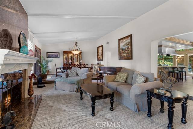 Chatsworth, CA 91311,20001 Hiawatha ST