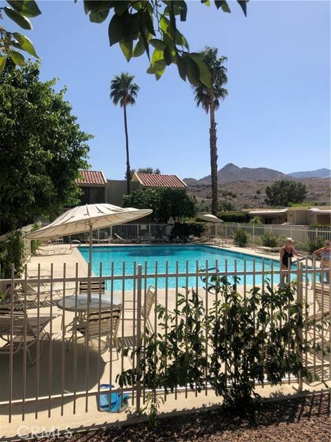 Palm Springs, CA 92264,5811 Los Coyotes DR