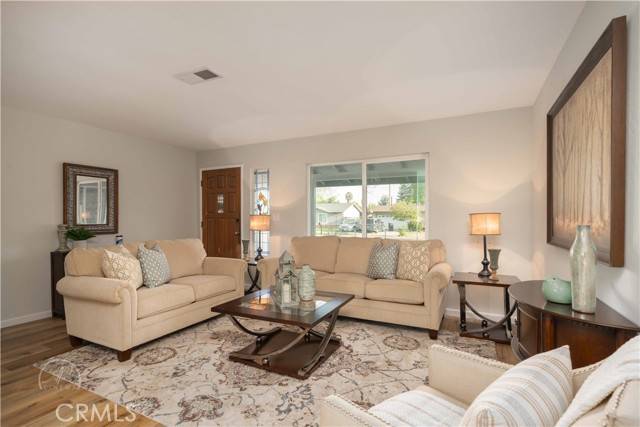 Visalia, CA 93291,1527 W Oriole DR