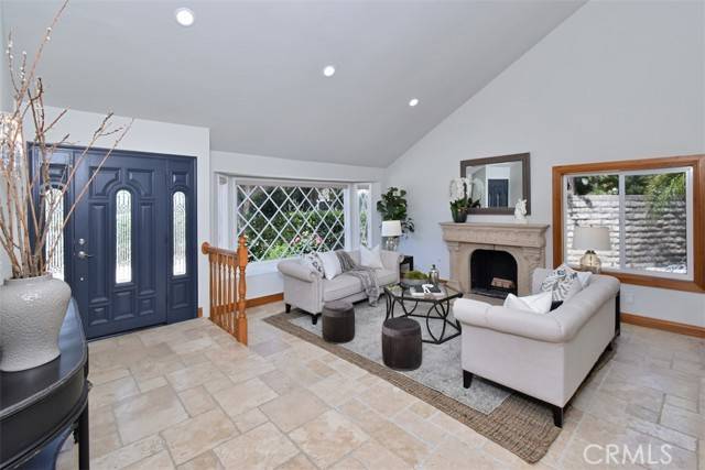 Chatsworth, CA 91311,11129 Eton AVE