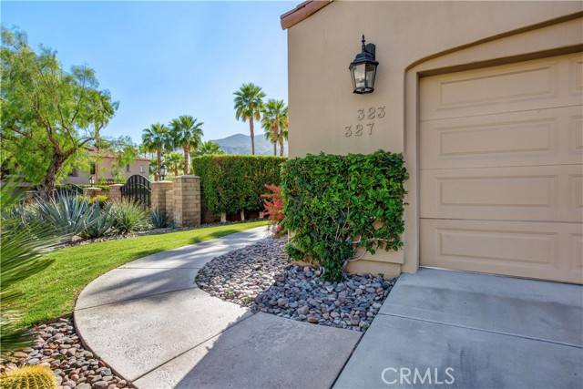 Palm Springs, CA 92262,327 Ameno DR