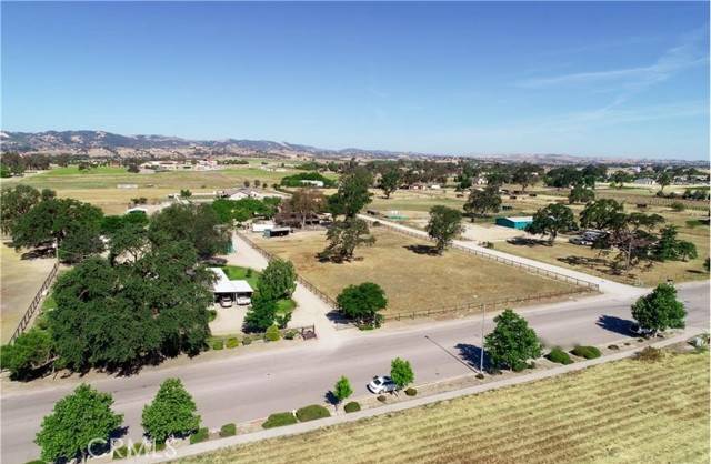 Paso Robles, CA 93446,3405 Golden Hill RD