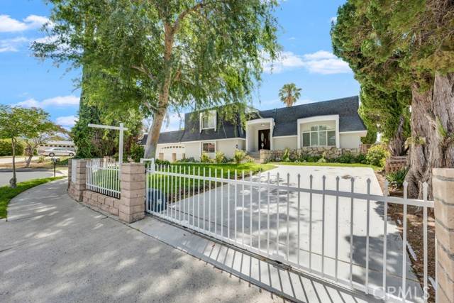 Chatsworth, CA 91311,19714 Romar ST