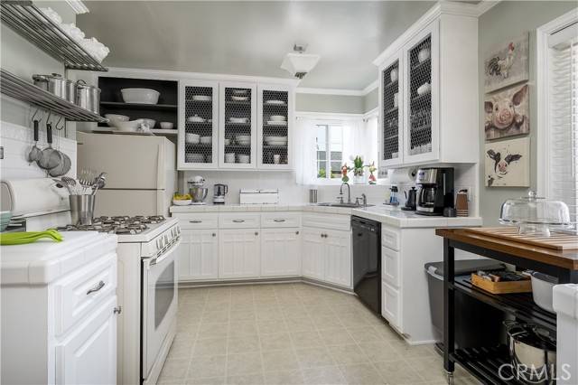Whittier, CA 90603,16114 Lisco St