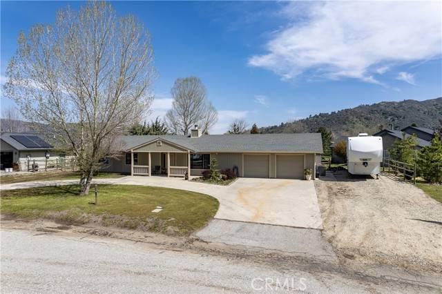 Tehachapi, CA 93561,23800 Shoreline CT