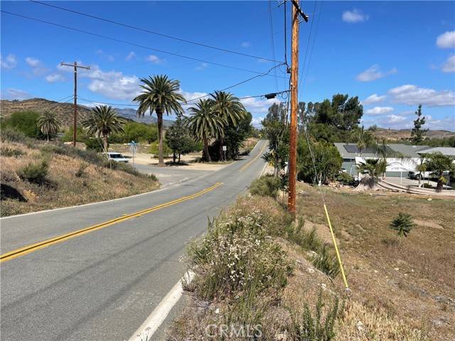 Lake Elsinore, CA 92530,16 Strickland AVE