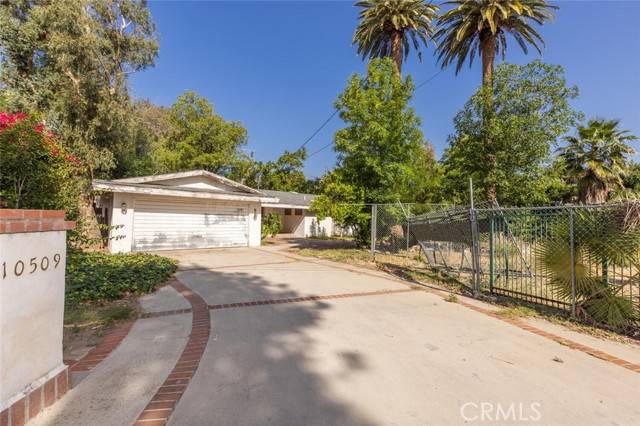 Chatsworth, CA 91311,10509 Andora AVE