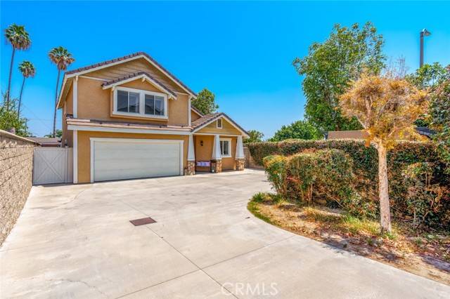 Whittier, CA 90606,8492 Millergrove DR