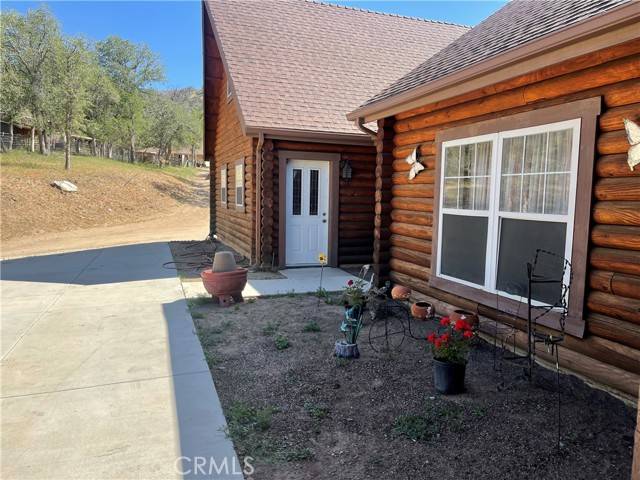 Tehachapi, CA 93561,19437 Pine Summit CT