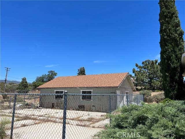 Anza, CA 92539,39680 Howard RD